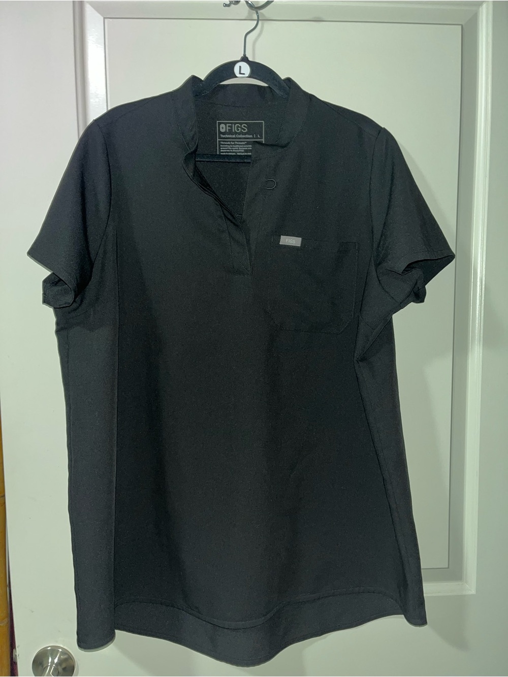 FIGS Black Women's Scrub Top